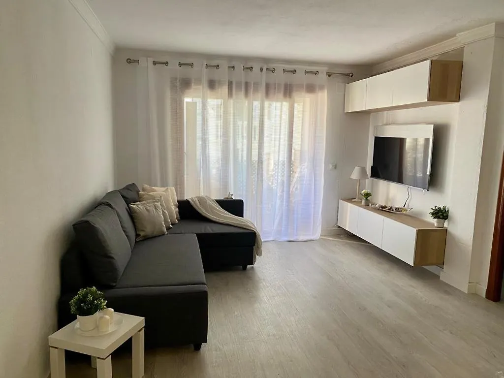 Beautiful Refurbished Apartment Duquesa Port Casares